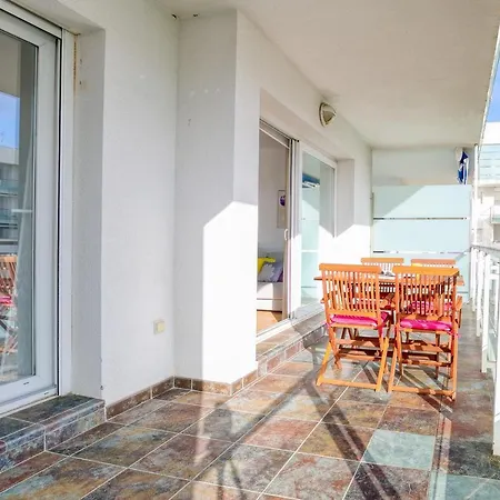 Apartamento Porto Marina 209 *